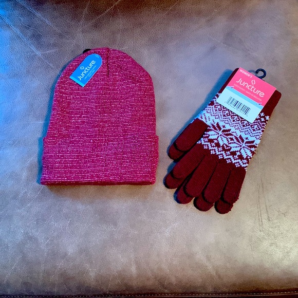 Juncture Women’s Knot Fleece Lined Hat and Gloves - Picture 1 of 2